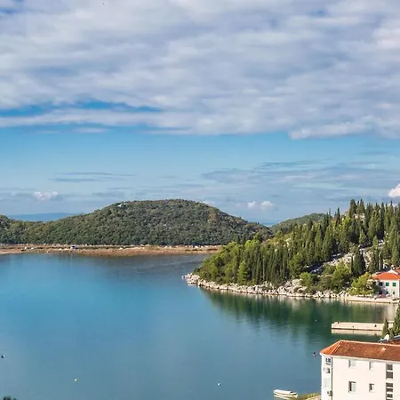 One-bedroom In Ploce *