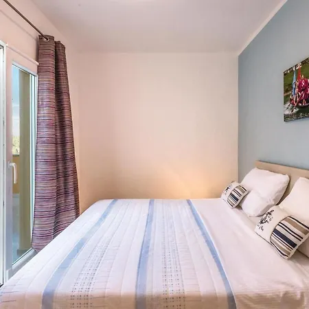 شقة One-bedroom In Ploce